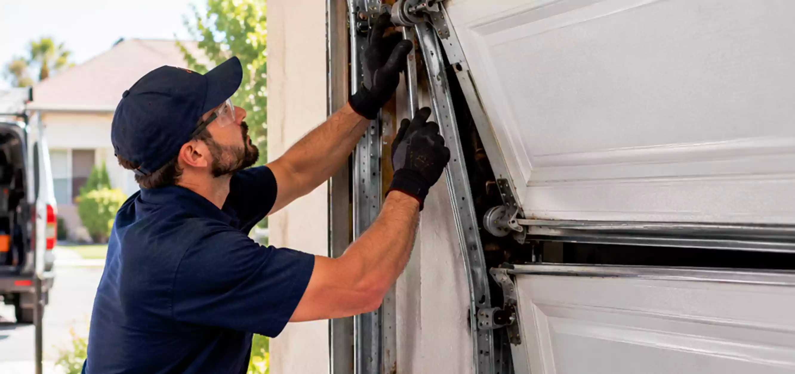 Garage Door Panel Repair CA damaged sectional garage door service